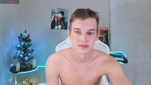 4ever dude online show from December 10, 6:54 am