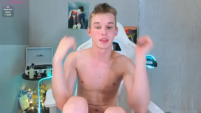 4ever dude online show from February 8, 2:49 pm