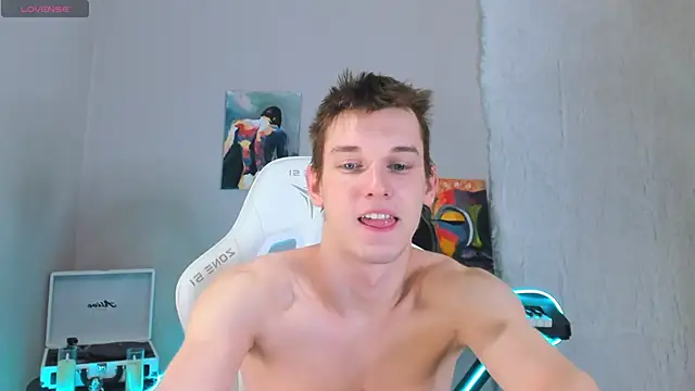 4ever dude online show from February 23, 5:01 am