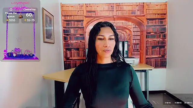 khiara moretti online show from December 23, 7:41 pm