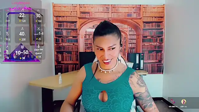 khiara moretti online show from February 1, 10:44 pm