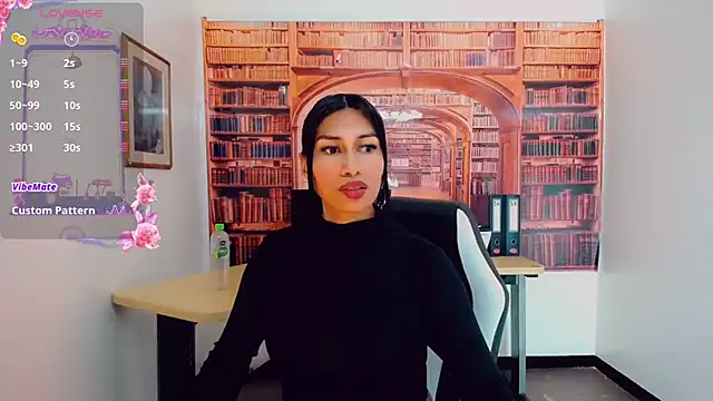 khiara moretti online show from February 22, 7:36 pm