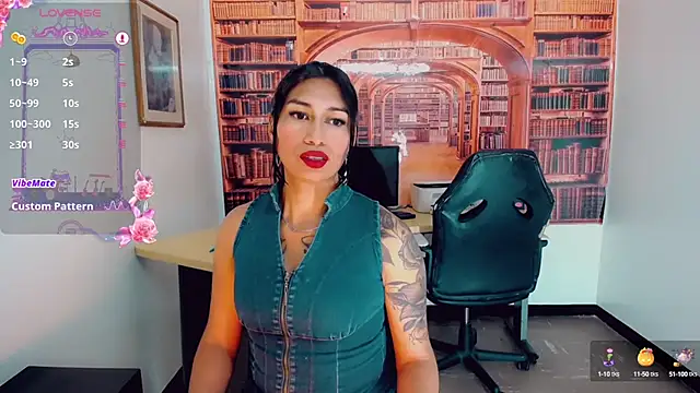 khiara moretti online show from March 6, 7:43 pm