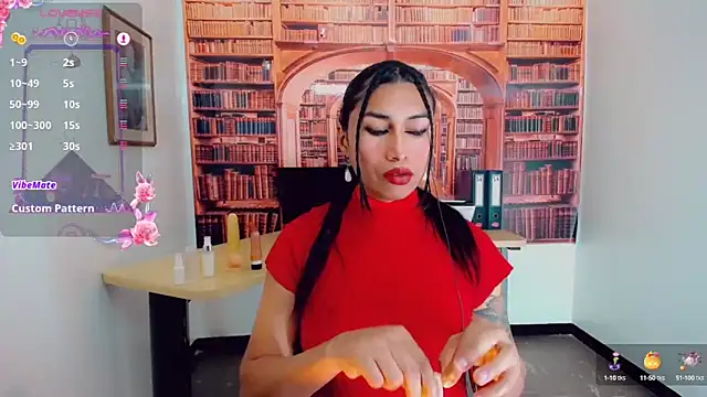 khiara moretti online show from March 10, 10:45 pm