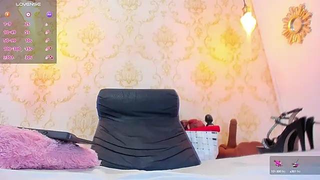 EIMY-ROBERTS online show from March 14, 8:38 pm