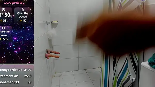 mia bigtits17 online show from February 1, 5:28 am