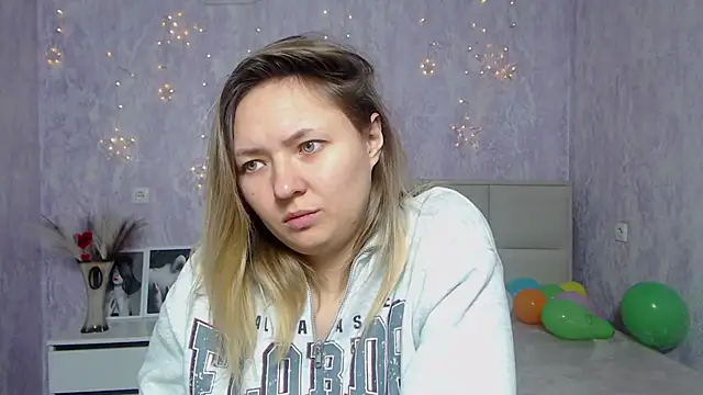 SallyVerda online show from January 19, 6:32 pm