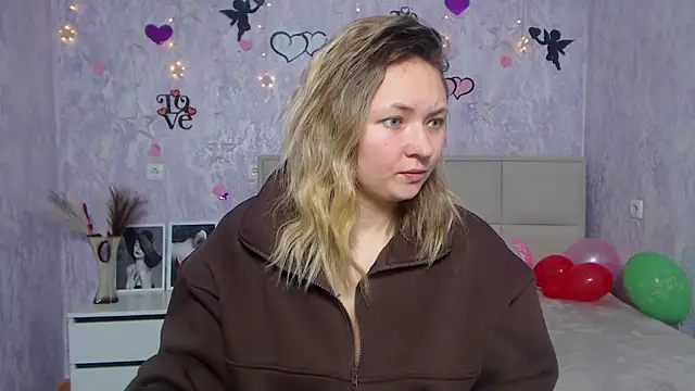 SallyVerda online show from February 3, 6:56 am