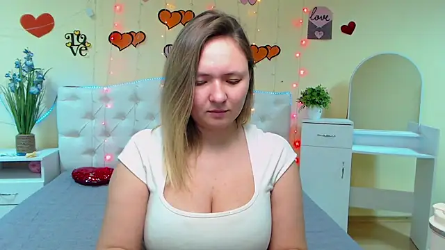 SallyVerda online show from February 11, 9:46 pm