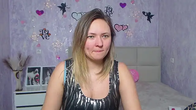 SallyVerda online show from February 14, 5:19 am