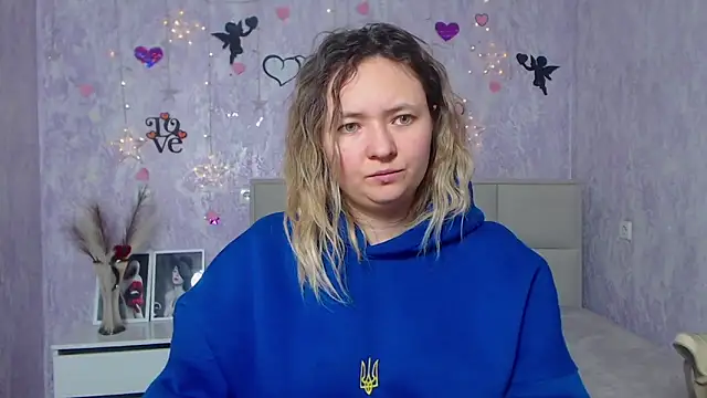 SallyVerda online show from February 20, 6:46 pm