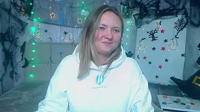 SallyVerda online show from October 21, 5:46 pm