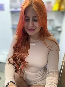 Amber Martins  online show from November 5, 11:38 pm