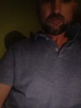 Snapshot of niesmialy39oon chatting on September 26, 5:28 pm niesmialy39oon online show from September 26, 5:28 pm