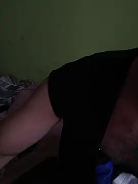 Snapshot of niesmialy39oon chatting on October 16, 2:51 pm niesmialy39oon online show from October 16, 2:51 pm