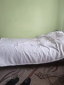 Snapshot of niesmialy39oon chatting on October 19, 1:12 pm niesmialy39oon online show from October 19, 1:12 pm