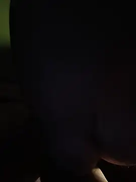 Snapshot of niesmialy39oon chatting on November 14, 5:33 pm niesmialy39oon online show from November 14, 5:33 pm