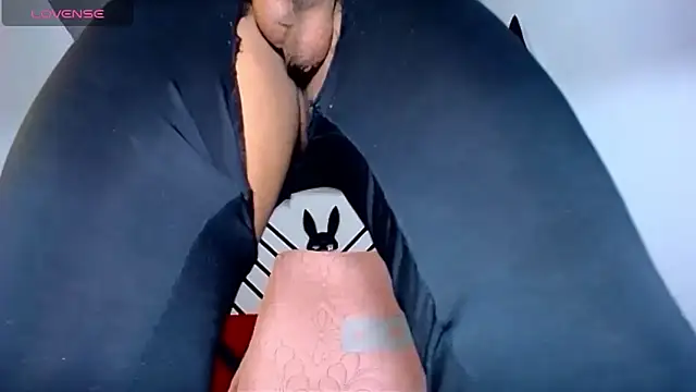 valentinabigcock23 online show from September 21, 2:46 am