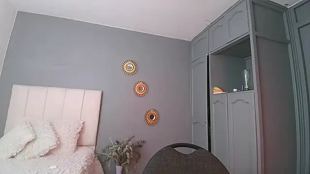 arteverena online show from December 7, 12:30 am