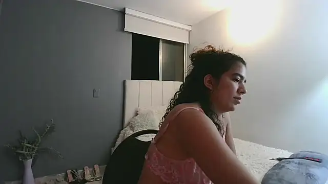 arteverena online show from March 9, 1:04 am