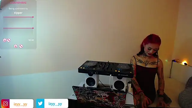 Isabella  dark online show from December 14, 11:56 pm