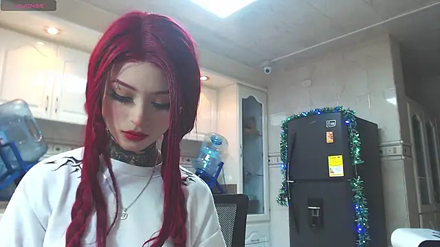 Isabella  dark online show from December 24, 9:33 pm