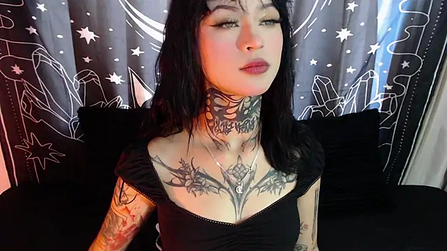 Isabella  dark online show from January 13, 8:58 pm