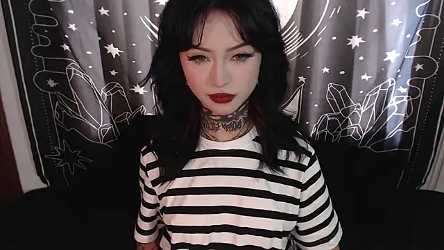 Isabella  dark online show from January 28, 8:58 pm