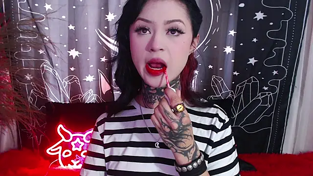 Isabella  dark online show from February 14, 7:33 pm