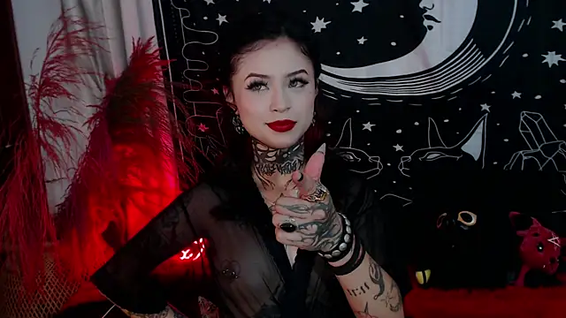 Isabella  dark online show from February 15, 11:58 pm