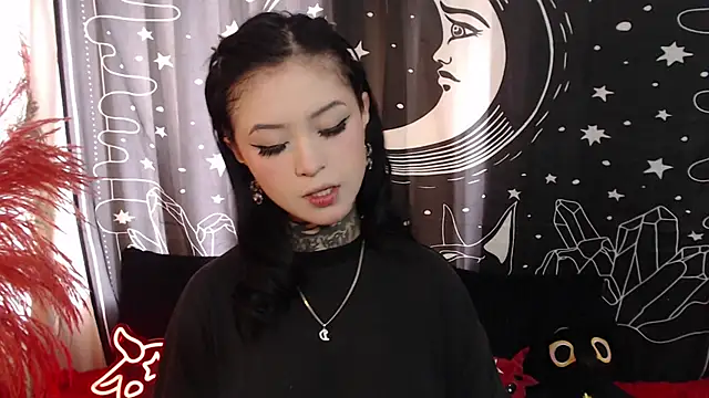 Isabella  dark online show from February 19, 7:38 pm