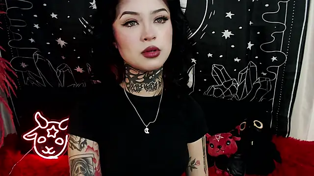 Isabella  dark online show from March 11, 11:48 pm