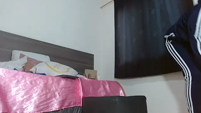 Snapshot of Mila_cams1_ chatting on February 12, 9:20 am Mila cams1 online show from February 12, 9:20 am