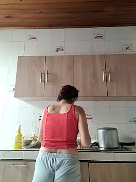 NATALIA MAGICK online show from February 14, 3:58 pm