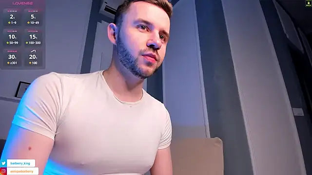 Snapshot of EnriqueBarberry chatting on December 21, 6:30 am EnriqueBarberry online show from December 21, 6:30 am