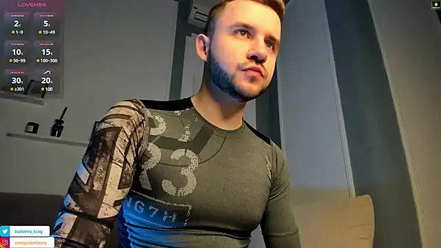 Snapshot of EnriqueBarberry chatting on January 8, 6:20 am EnriqueBarberry online show from January 8, 6:20 am