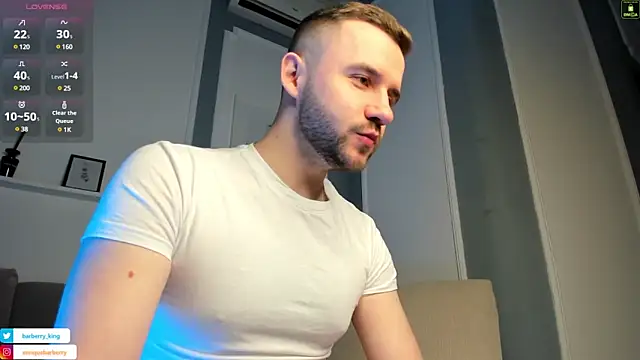 Snapshot of EnriqueBarberry chatting on January 18, 6:24 am EnriqueBarberry online show from January 18, 6:24 am