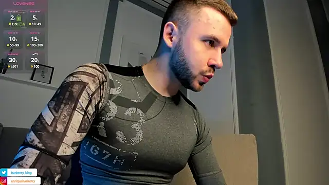 Snapshot of EnriqueBarberry chatting on January 24, 6:24 am EnriqueBarberry online show from January 24, 6:24 am