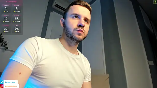 Snapshot of EnriqueBarberry chatting on February 3, 6:24 am EnriqueBarberry online show from February 3, 6:24 am