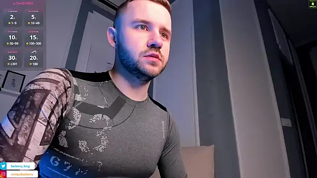 Snapshot of EnriqueBarberry chatting on February 9, 6:22 am EnriqueBarberry online show from February 9, 6:22 am