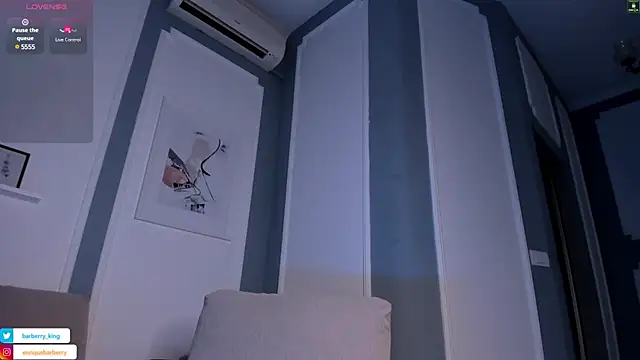 Snapshot of EnriqueBarberry chatting on February 12, 6:29 am EnriqueBarberry online show from February 12, 6:29 am