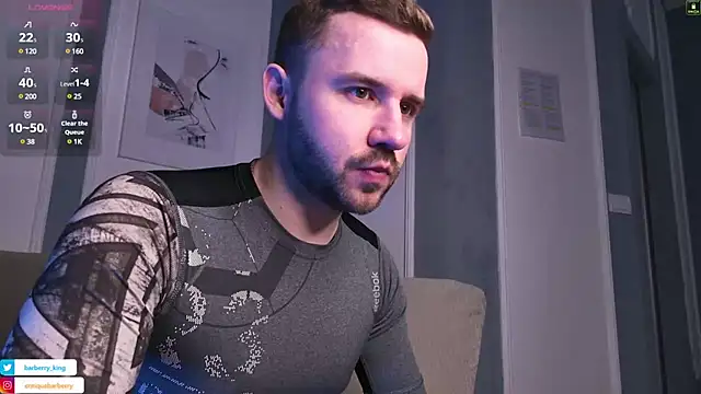 Snapshot of EnriqueBarberry chatting on February 24, 6:27 am EnriqueBarberry online show from February 24, 6:27 am