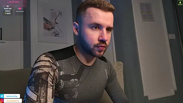 Snapshot of EnriqueBarberry chatting on March 3, 6:37 am EnriqueBarberry online show from March 3, 6:37 am