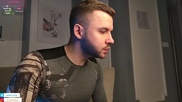 Snapshot of EnriqueBarberry chatting on March 7, 6:24 am EnriqueBarberry online show from March 7, 6:24 am