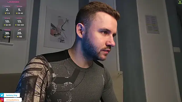 Snapshot of EnriqueBarberry chatting on March 12, 6:18 am EnriqueBarberry online show from March 12, 6:18 am