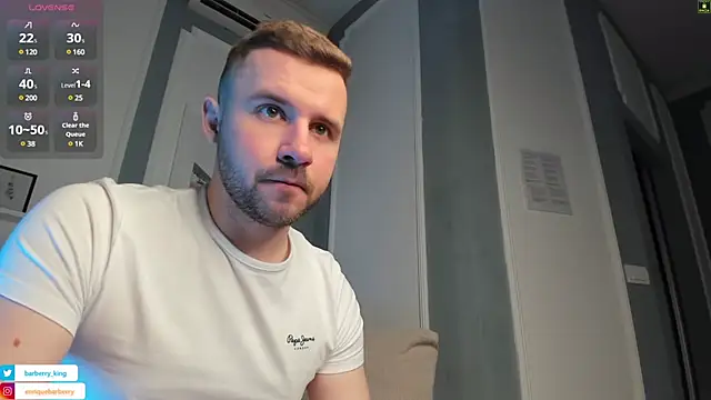 Snapshot of EnriqueBarberry chatting on March 22, 6:22 am EnriqueBarberry online show from March 22, 6:22 am