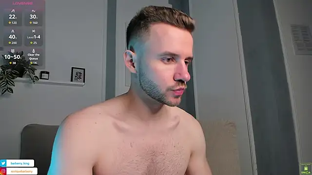 Snapshot of EnriqueBarberry chatting on November 15, 6:22 am EnriqueBarberry online show from November 15, 6:22 am