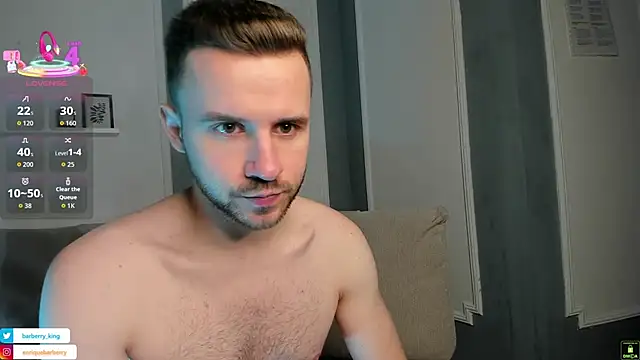 Snapshot of EnriqueBarberry chatting on November 27, 6:15 am EnriqueBarberry online show from November 27, 6:15 am