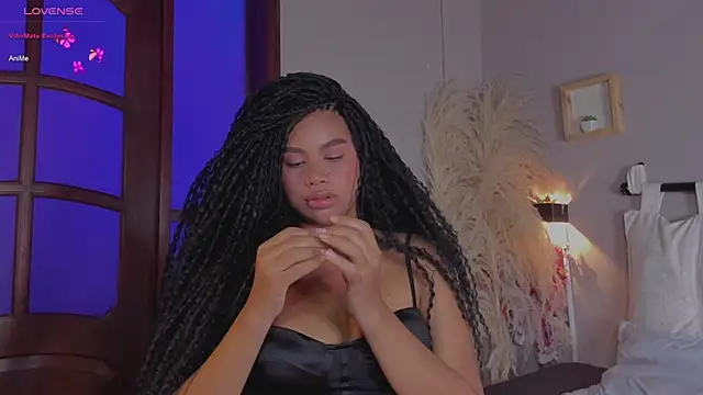 nayah   online show from January 17, 11:07 pm