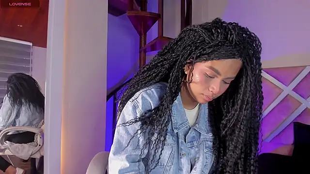 nayah   online show from January 21, 8:54 pm